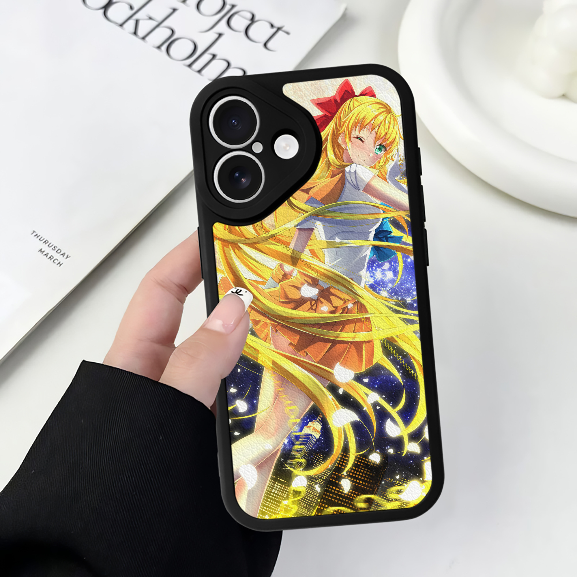 （画像用） 美少女戦士セーラームーン Sailor Moon 【iPhone 16シリーズ対応】シリコンスマホケース（レザー調） 材質：シリコン